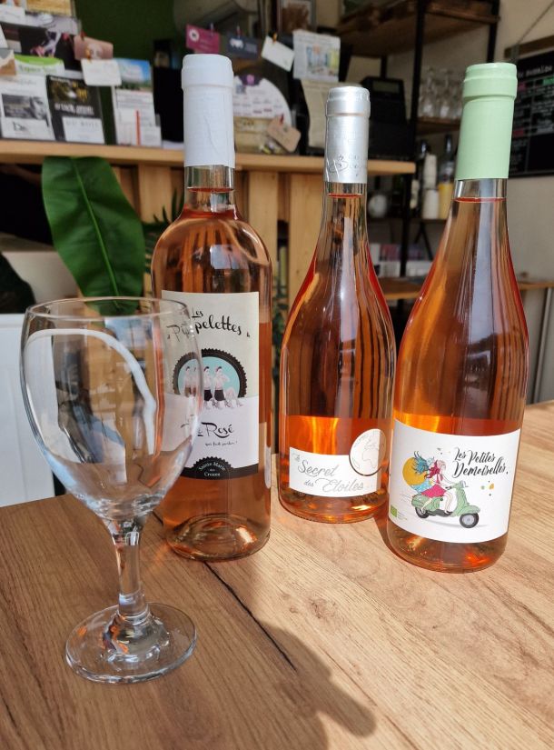 Lemportee-vin-rose-001